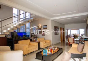 Foto 1 de Casa de Condomínio com 4 Quartos à venda, 450m² em ALPHAVILLE GOIAS , Goiânia