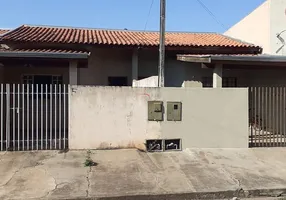 Foto 1 de Casa com 2 Quartos à venda, 70m² em Centro, Jataizinho
