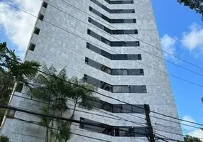 Foto 1 de Apartamento com 4 Quartos para alugar, 180m² em Jaqueira, Recife