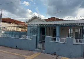 Foto 1 de Casa com 2 Quartos para alugar, 100m² em Ipiranga, Ribeirão Preto