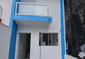 Foto 1 de Casa com 2 Quartos à venda, 74m² em Vila Jundiaí, Mogi das Cruzes