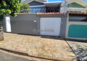 Foto 1 de Casa com 3 Quartos à venda, 197m² em Vila Maria Luiza, Ribeirão Preto