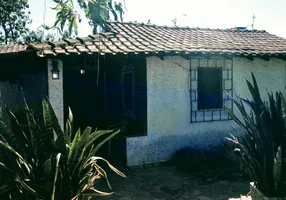 Foto 1 de Fazenda/Sítio com 3 Quartos à venda, 2400m² em Retiro São Joaquim, Itaboraí