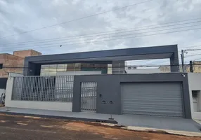 Foto 1 de Imóvel Comercial à venda, 228m² em Cazeca, Uberlândia