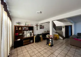 Foto 1 de Casa com 4 Quartos à venda, 300m² em Jardim Alvorada , Jaú