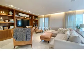 Foto 1 de Apartamento com 3 Quartos à venda, 326m² em Moema, São Paulo