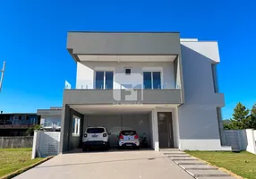 Foto 1 de Casa de Condomínio com 4 Quartos à venda, 344m² em Campeche, Florianópolis