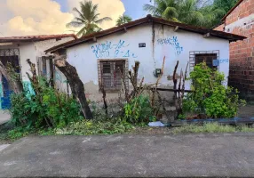 Foto 1 de Casa com 2 Quartos à venda, 200m² em Siqueira, Fortaleza