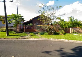 Foto 1 de Casa com 3 Quartos à venda, 280m² em Jardim Villaça, São Roque