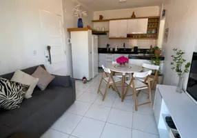 Foto 1 de Apartamento com 2 Quartos para alugar, 55m² em Porto das Dunas, Aquiraz