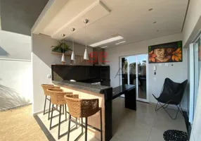 Foto 1 de Casa com 3 Quartos à venda, 360m² em VILA SERRAO, Bauru