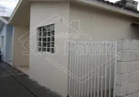 Foto 1 de Casa com 2 Quartos à venda, 44m² em Vila Esperança, Araraquara