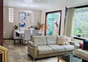 Foto 1 de Casa com 3 Quartos à venda, 470m² em Santa Mônica, Belo Horizonte