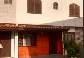 Foto 1 de Casa com 2 Quartos à venda, 102m² em Martim de Sa, Caraguatatuba