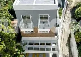 Foto 1 de Casa de Condomínio com 2 Quartos à venda, 73m² em Ingá, Niterói