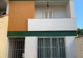 Foto 1 de Casa com 3 Quartos para venda ou aluguel, 229m² em Vila Belmiro, Santos