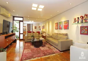 Foto 1 de Casa com 3 Quartos à venda, 160m² em Jardim Botânico, Porto Alegre