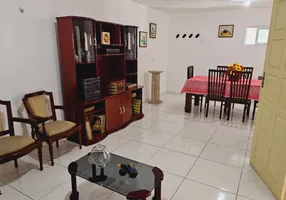 Foto 1 de Casa com 6 Quartos à venda, 329m² em Alecrim, Natal