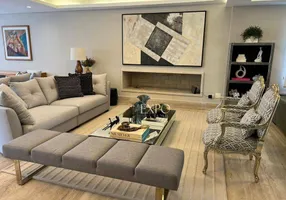 Foto 1 de Casa de Condomínio com 4 Quartos para venda ou aluguel, 523m² em Alphaville Residencial 1, Barueri