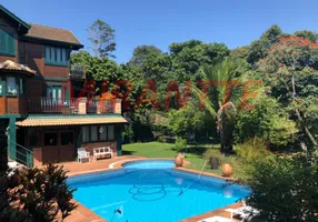 Foto 1 de Casa de Condomínio com 4 Quartos à venda, 380m² em Serra da Cantareira, São Paulo