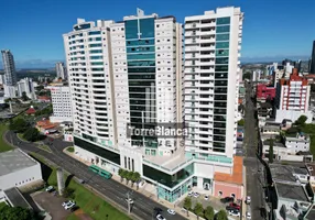 Foto 1 de Apartamento com 3 Quartos para alugar, 180m² em Centro, Ponta Grossa