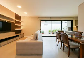 Foto 1 de Casa de Condomínio com 3 Quartos à venda, 261m² em Bom Retiro, Curitiba