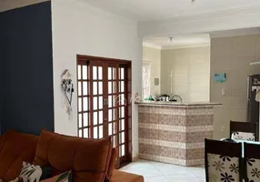 Foto 1 de Sobrado com 2 Quartos à venda, 187m² em Village das Flores, Caçapava