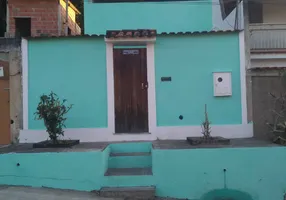 Foto 1 de Casa com 2 Quartos à venda, 180m² em Sepetiba, Rio de Janeiro