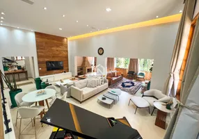Foto 1 de Casa de Condomínio com 4 Quartos à venda, 1400m² em Granja Viana, Carapicuíba
