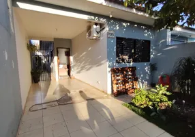 Foto 1 de Casa com 2 Quartos à venda, 90m² em Jardim Monte Cristo, Paiçandu
