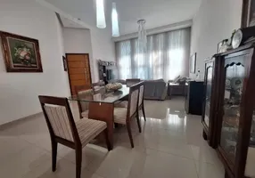 Foto 1 de Casa de Condomínio com 3 Quartos à venda, 180m² em Iporanga, Sorocaba