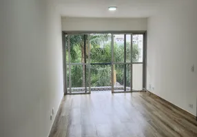 Foto 1 de Apartamento com 2 Quartos para alugar, 55m² em Santana, São Paulo