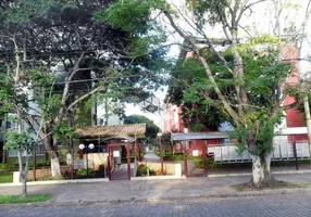 Foto 1 de Apartamento com 3 Quartos à venda, 69m² em Vila Nova, Porto Alegre