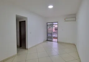 Foto 1 de Apartamento com 2 Quartos à venda, 80m² em Olaria, Rio de Janeiro