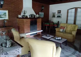 Foto 1 de Casa com 4 Quartos à venda, 345m² em Parque Imperial, Nova Friburgo
