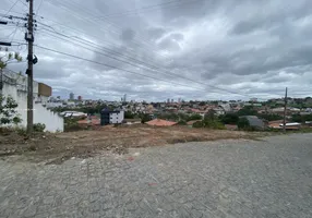 Foto 1 de Lote/Terreno à venda, 720m² em Conceicao, Campina Grande