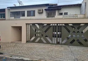 Foto 1 de Casa com 3 Quartos para alugar, 367m² em Araxa, Londrina