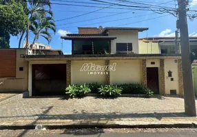 Foto 1 de Casa com 5 Quartos para alugar, 424m² em Centro, Piracicaba