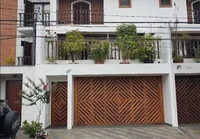 Foto 1 de Sobrado com 3 Quartos à venda, 261m² em Vila Euclides, São Bernardo do Campo