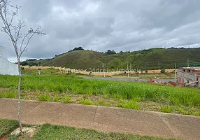 Foto 1 de Lote/Terreno à venda, 339m² em Salvaterra, Juiz de Fora