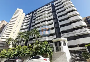 Foto 1 de Apartamento com 3 Quartos para alugar, 200m² em Meireles, Fortaleza