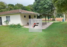 Foto 1 de Fazenda/Sítio com 3 Quartos à venda, 20000m² em Colônia Malhada, São José dos Pinhais