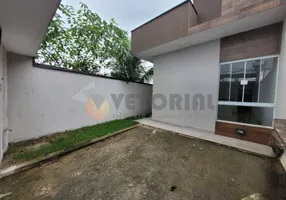 Foto 1 de Casa com 2 Quartos à venda, 65m² em GOLFINHO, Caraguatatuba