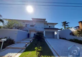 Foto 1 de Casa de Condomínio com 5 Quartos à venda, 370m² em Jardim Acapulco , Guarujá