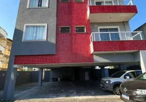 Foto 1 de Apartamento com 3 Quartos para alugar, 140m² em Ouro Verde, Rio das Ostras
