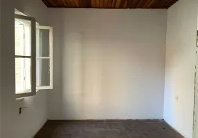 Foto 1 de Lote/Terreno com 1 Quarto à venda, 212m² em Cambuci, São Paulo