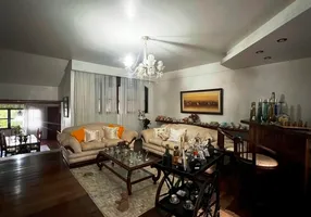 Foto 1 de Casa com 5 Quartos à venda, 300m² em Vila Laura, Salvador