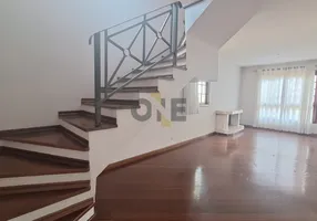 Foto 1 de Casa de Condomínio com 3 Quartos à venda, 230m² em Granja Viana, Cotia