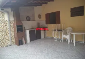 Foto 1 de Casa de Condomínio com 2 Quartos à venda, 50m² em Prainha, Caraguatatuba