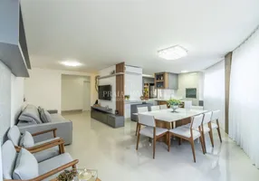 Foto 1 de Apartamento com 4 Quartos à venda, 131m² em Centro, Balneário Camboriú